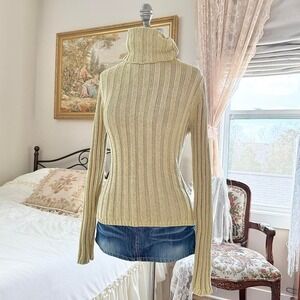 Green‎ turtleneck sweater  Y2K green ribbed turtleneck sweater liz claiborne